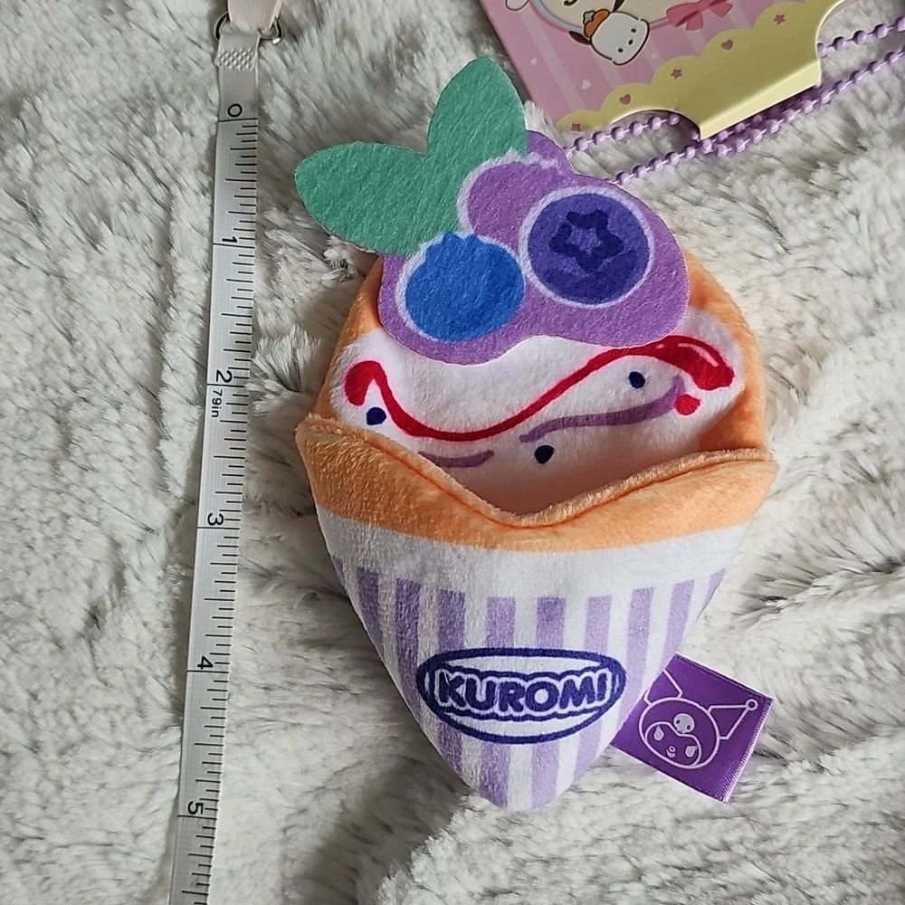 Kuromi Keychain - Picture 4 of 7